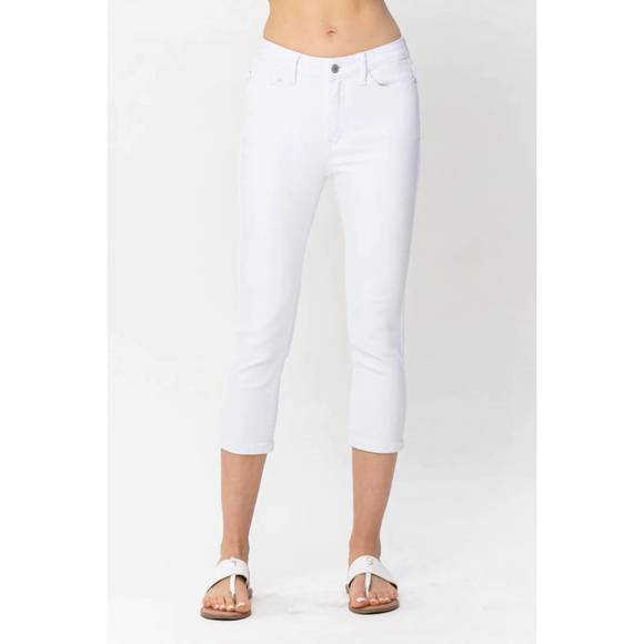 NEW JUDY BLUE mid rise capris in white - Picture 1 of 1